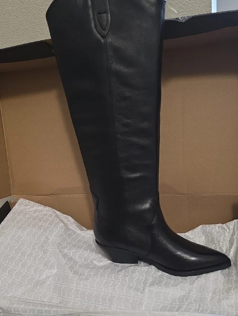 Black Leather Knee-High Women's Riding Boots